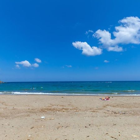 Fodele Beachfront Apts, Βy Idealstay Experience ภายนอก รูปภาพ